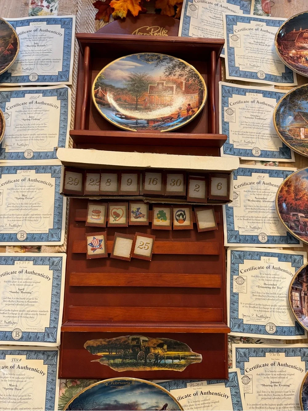 Terry Redlin Seasons to Remember Perpetual Calendar Complete 12 Plates Tiles COA